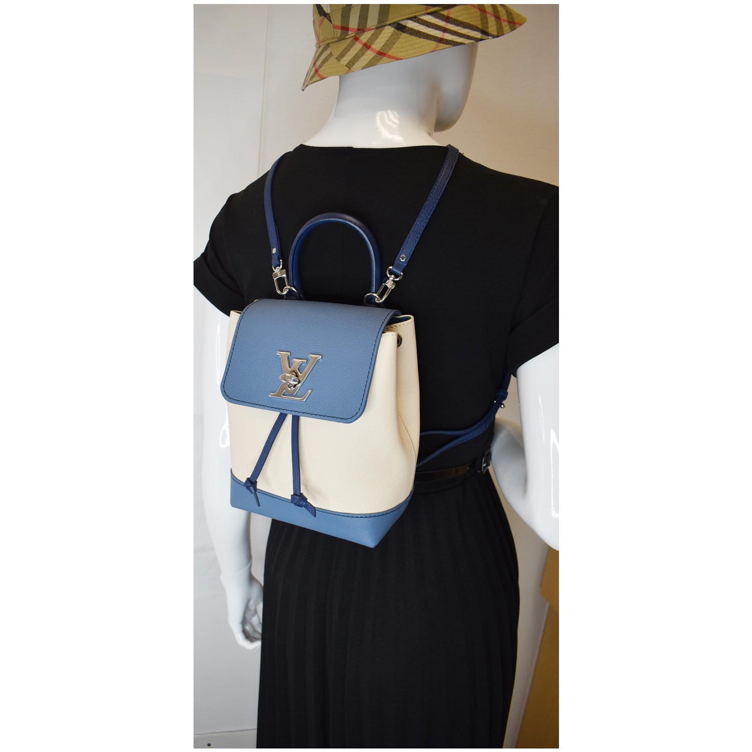LOUIS VUITTON Lockme Calfskin Leather Backpack Blue/Beige