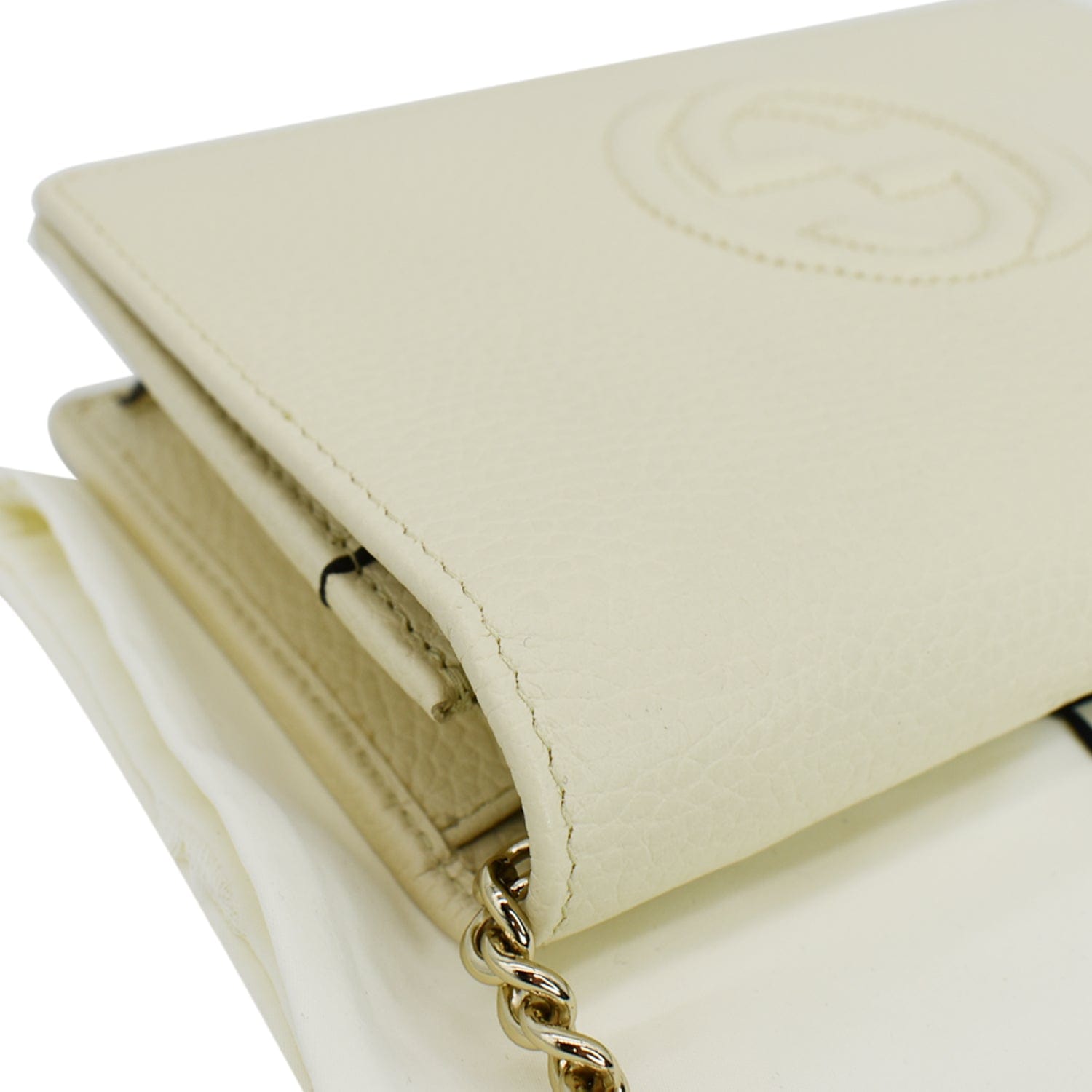GUCCI Mini Soho Pebbled Leather Wallet On Chain Crossbody Bag Cream 598211