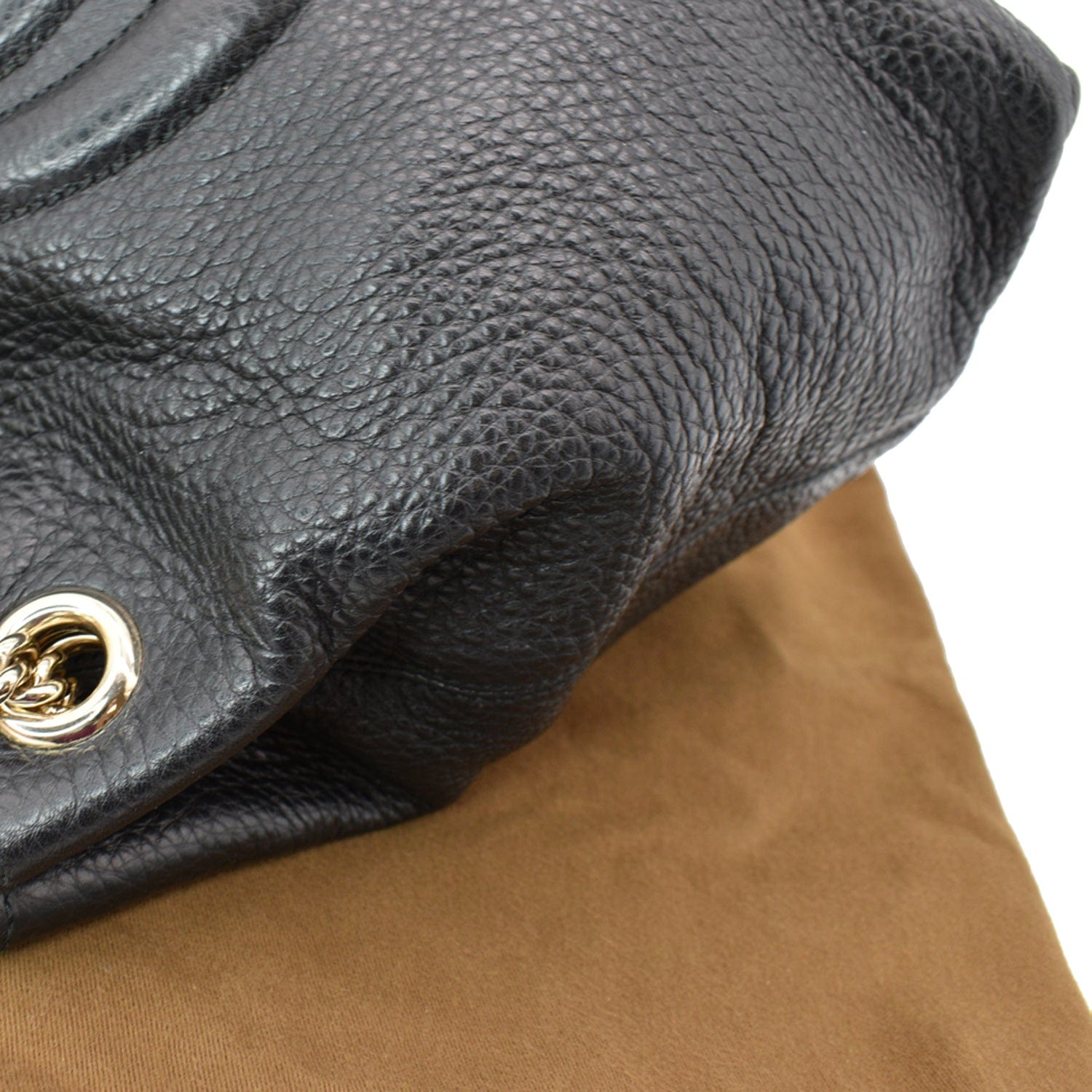 GUCCI Soho Pebbled Leather Chain Shoulder Bag Black 308982