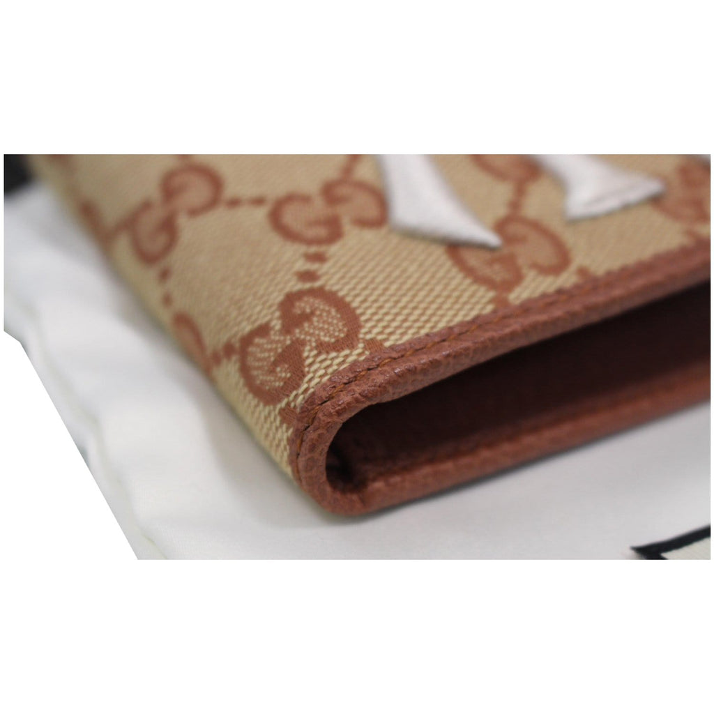 GUCCI NY New York Yankees Patch GG Canvas Bifold Wallet Brown 547787