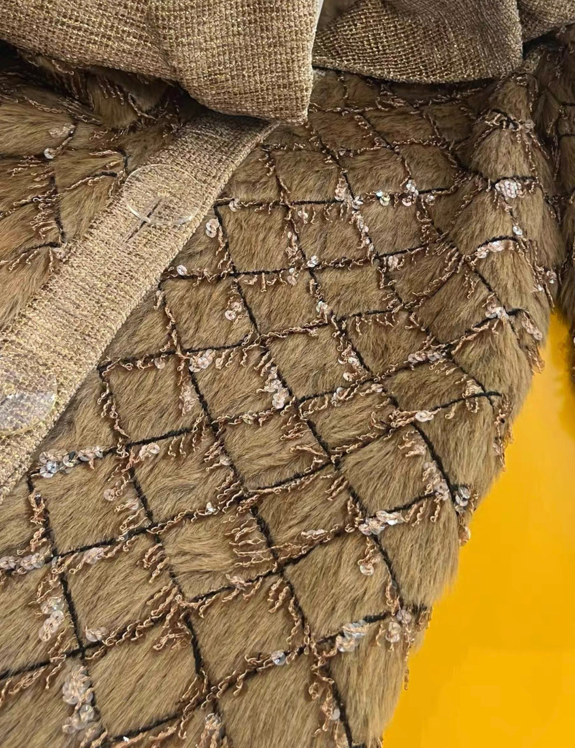 Chanel 17A fantasy tweed coat beige/gold size 40 brand new with tags