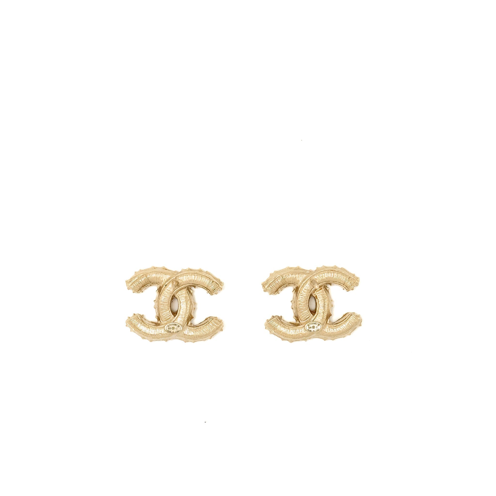 Chanel CC logo with mini pearl deco earrings light gold tone