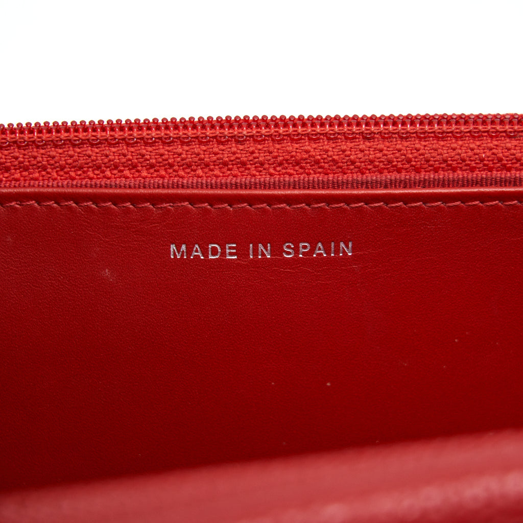 Chanel Wallet on chain Caviar Red with  serial 18