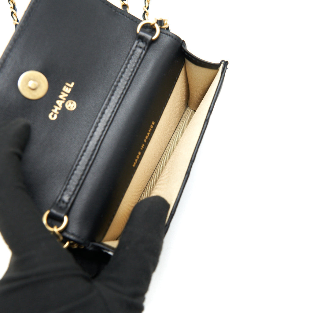 Chanel 2021 Pearl Crush Belt Bag Black with