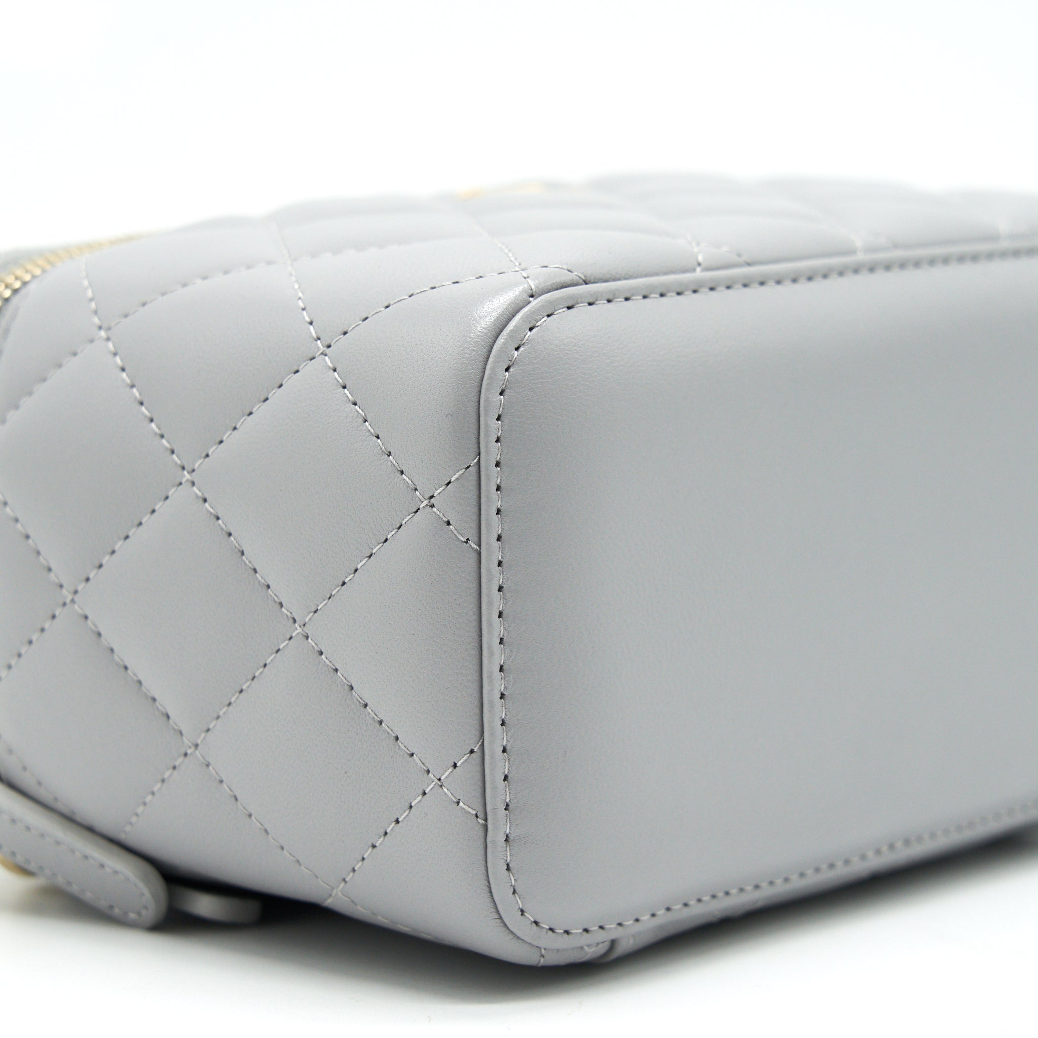 Chanel 21B Grey  Small long Vanity