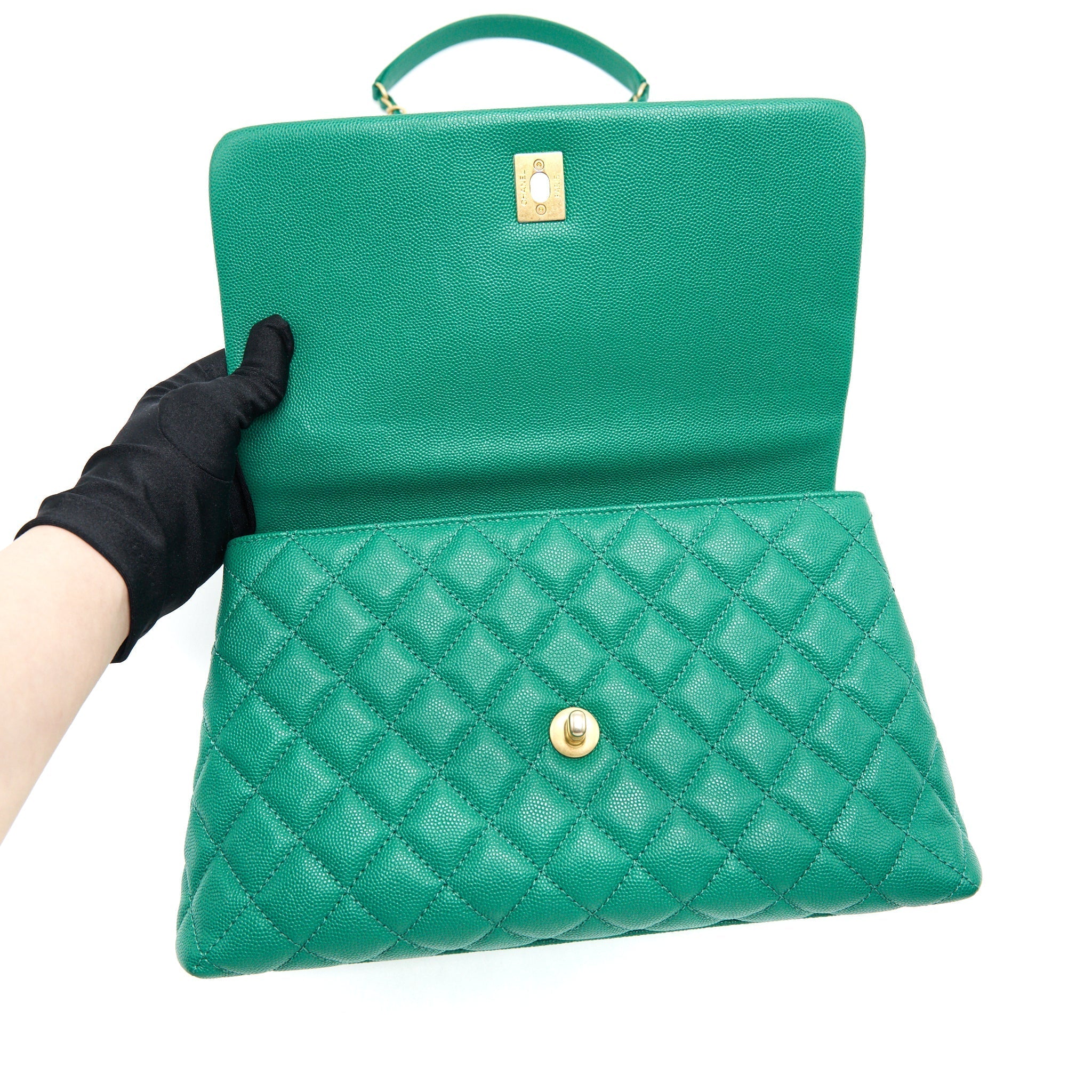 Chanel Cocohandle Flap Bag Medium Green with