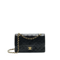 Chanel Vintage Classic Flap Medium in Black