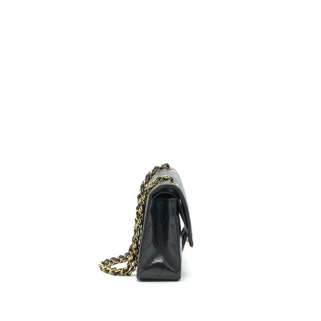 Chanel Vintage Classic Flap Medium in Black