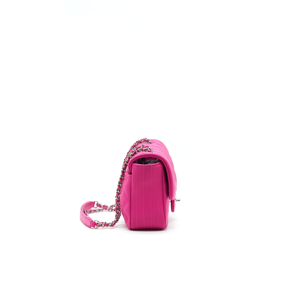 Chanel Rubber quilted lambskin flap Bag pink