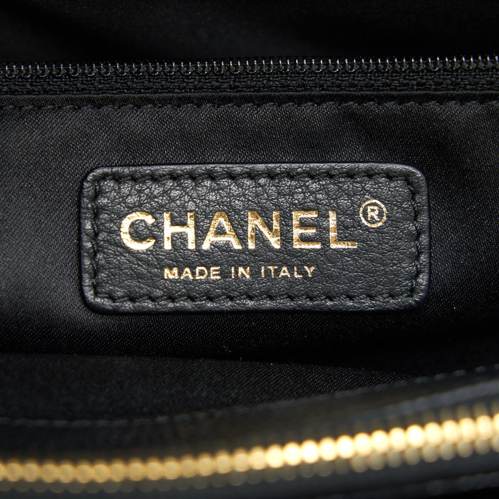 Chanel Grant Shopping Tote Bag GST Black Caviar