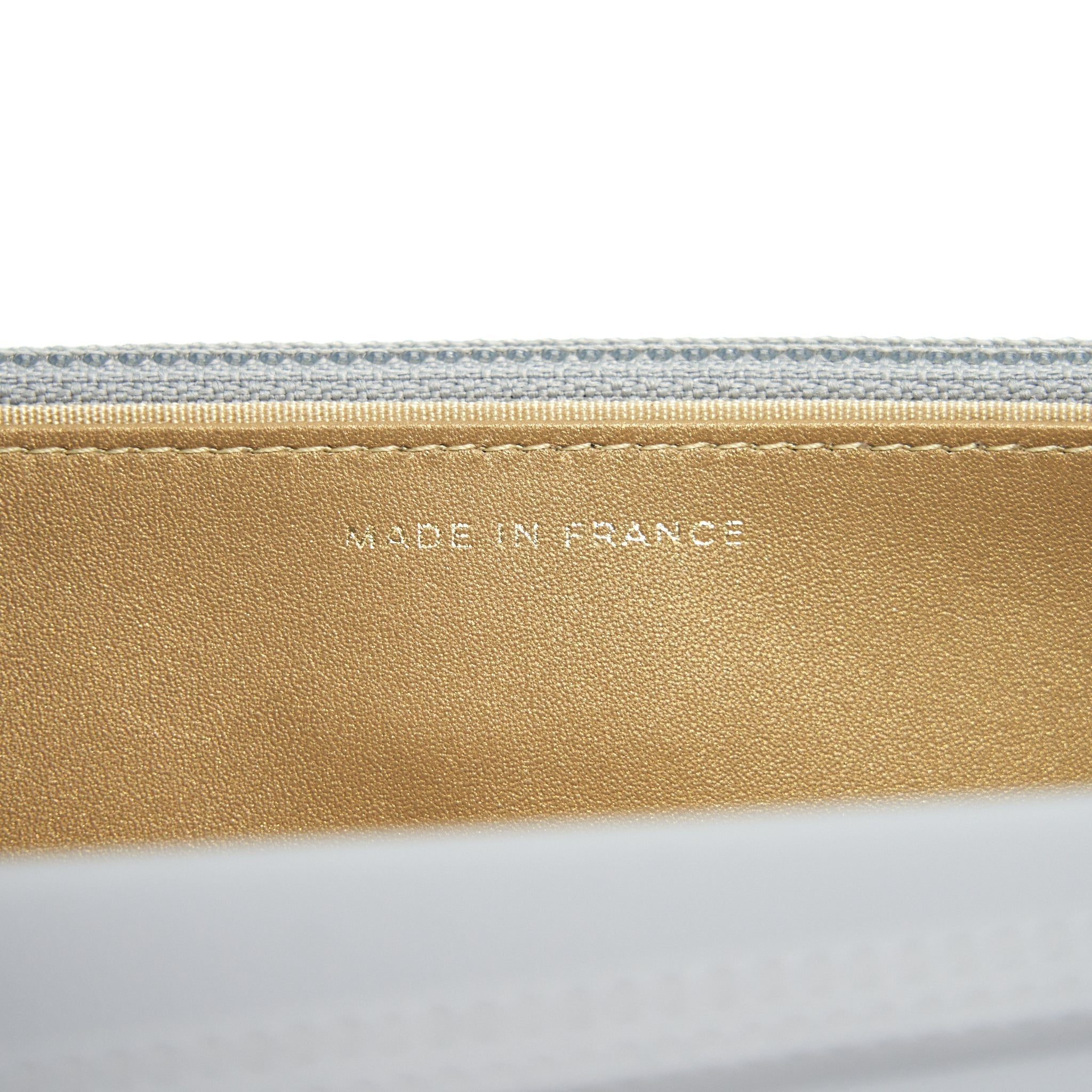 Chanel 21B Pearl Crush Wallet On Chain Grey