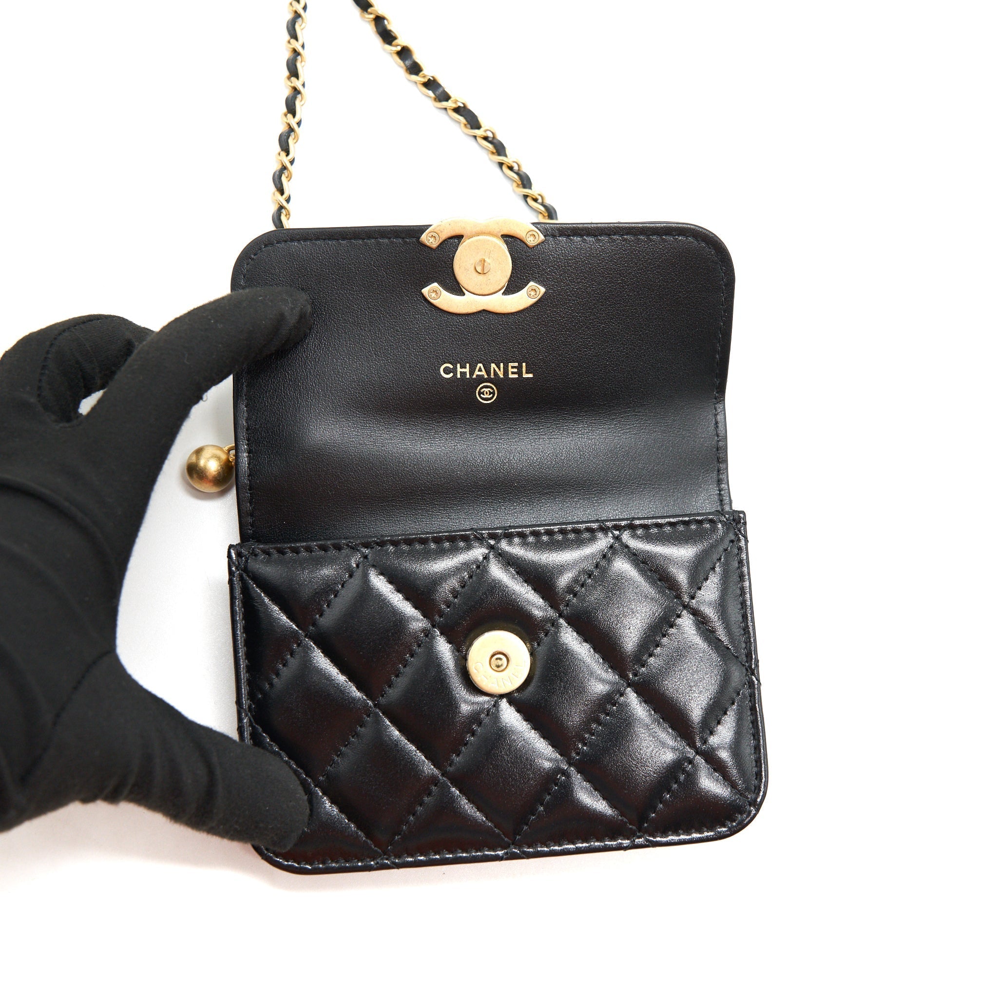 Chanel 21A Flap Coin Purse with chain Calfskin black