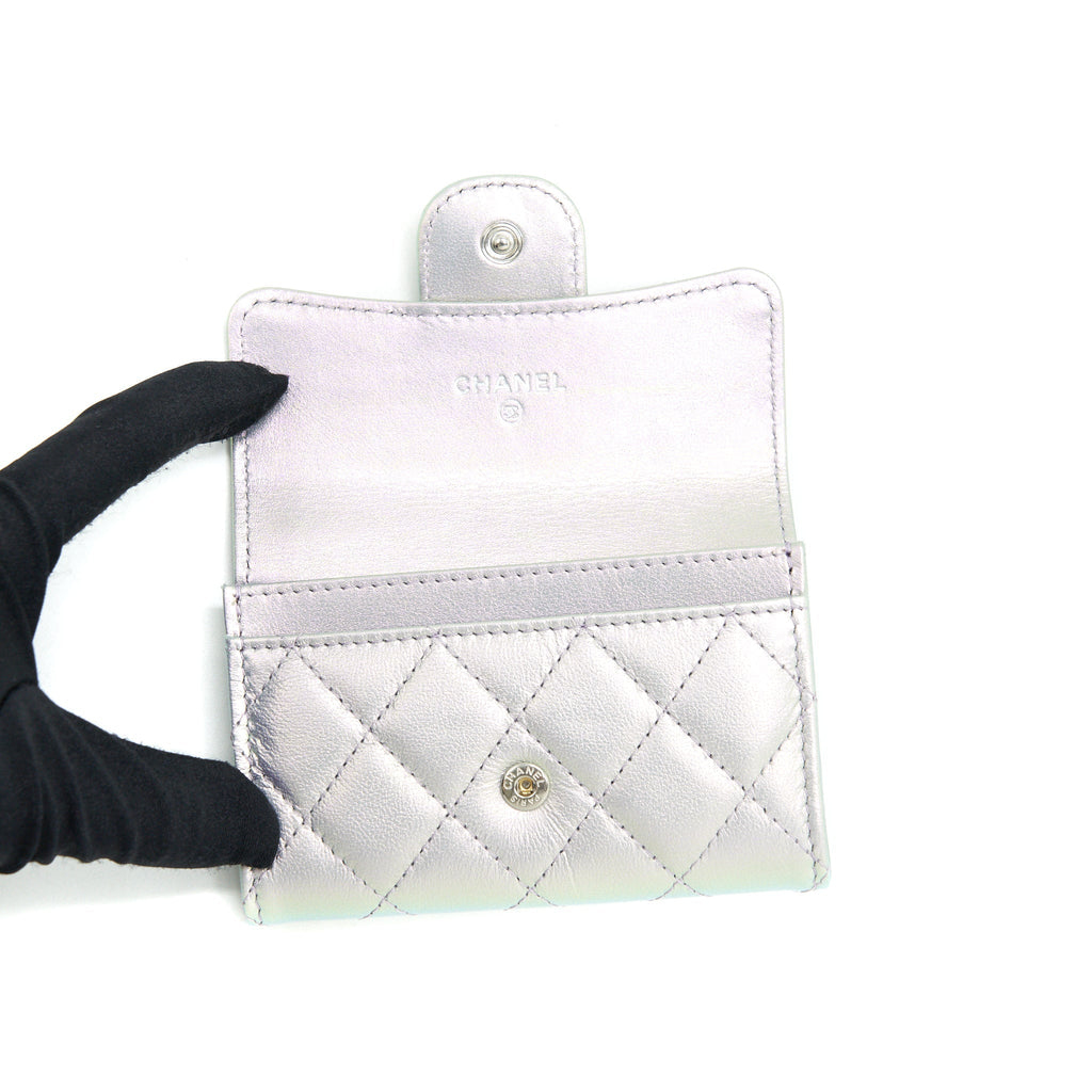 Chanel 21K Iridescent Grey Flap  Holder