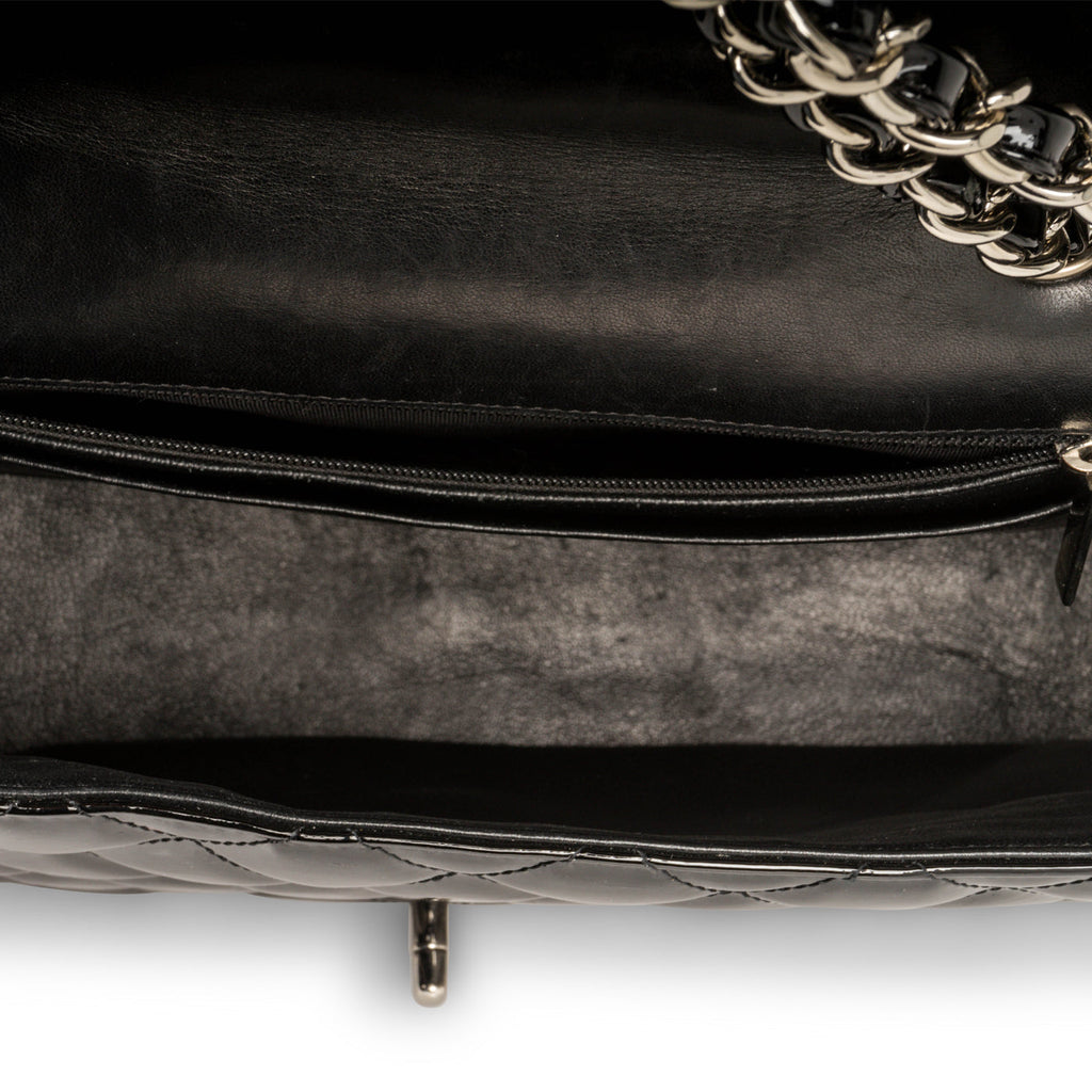 Chanel Classic Flap Bag - Jumbo - Single Flap