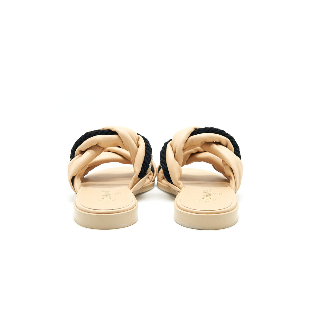 Chanel 19S Mule Beige/ Black Size37C