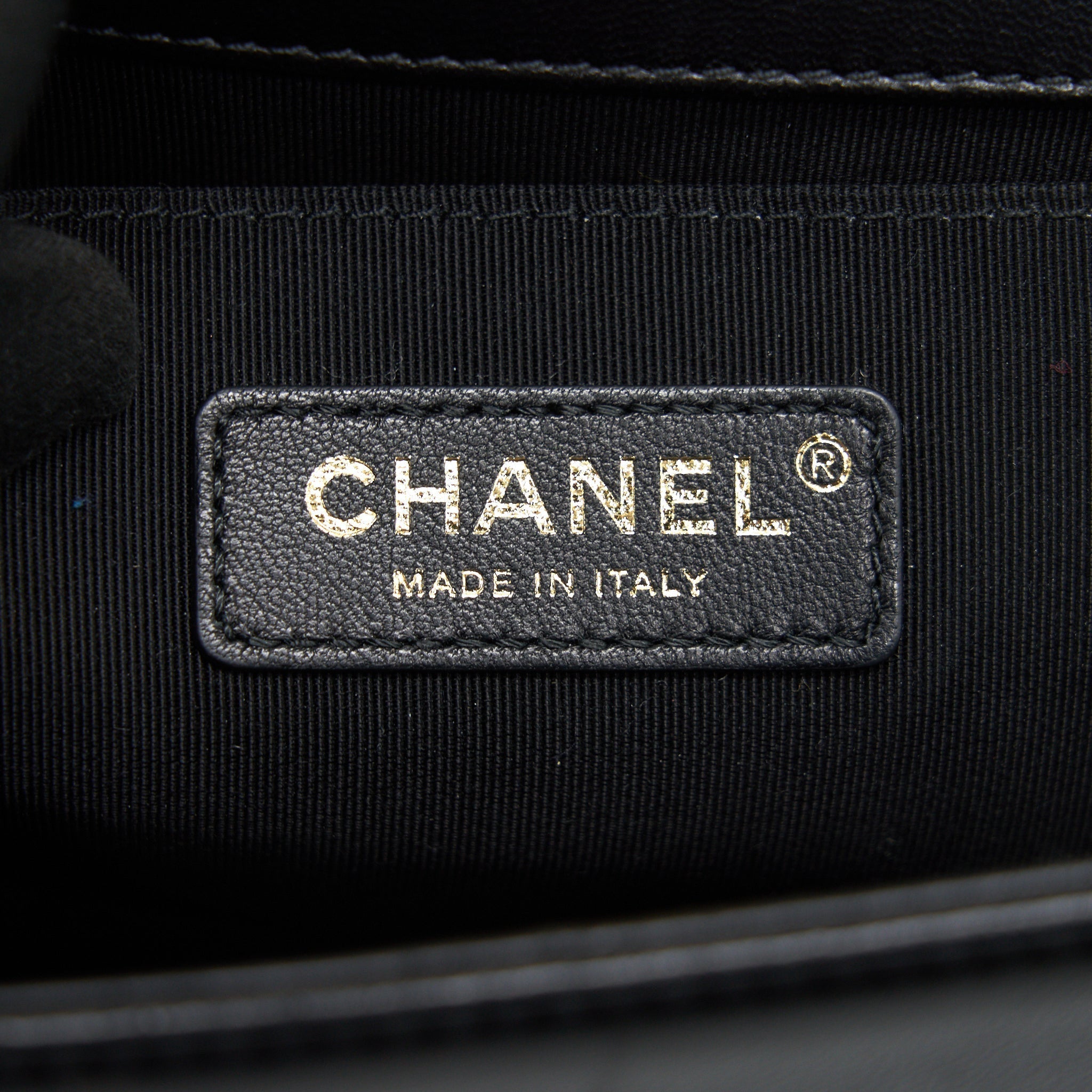 CHANEL TWEED MEDIUM LE BOY CHEVRON BLACK AND WHITE