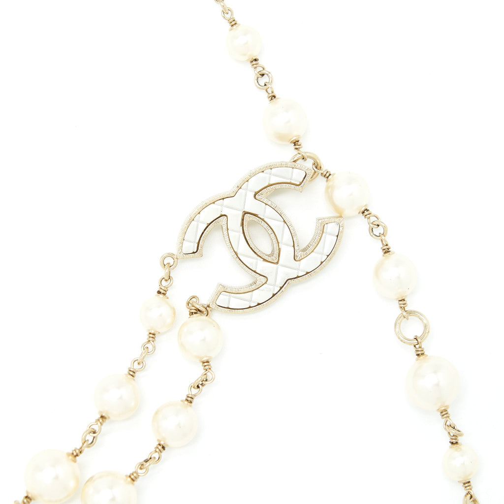 Chanel Pearl Waist Chain Belt With CC Logo Drop Light Gold Tone