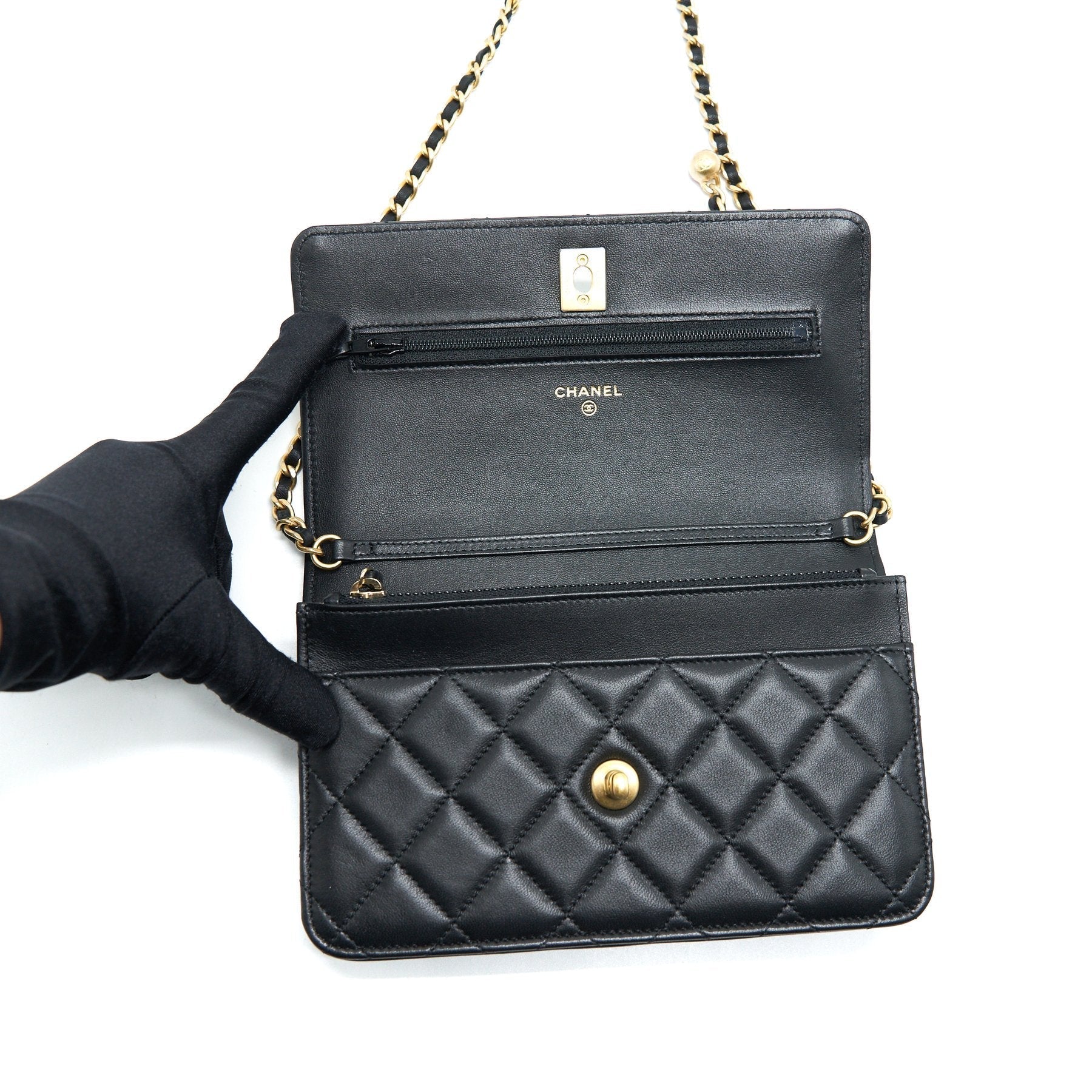 Chanel 22C Pearl Crush Wallet On Chain Black