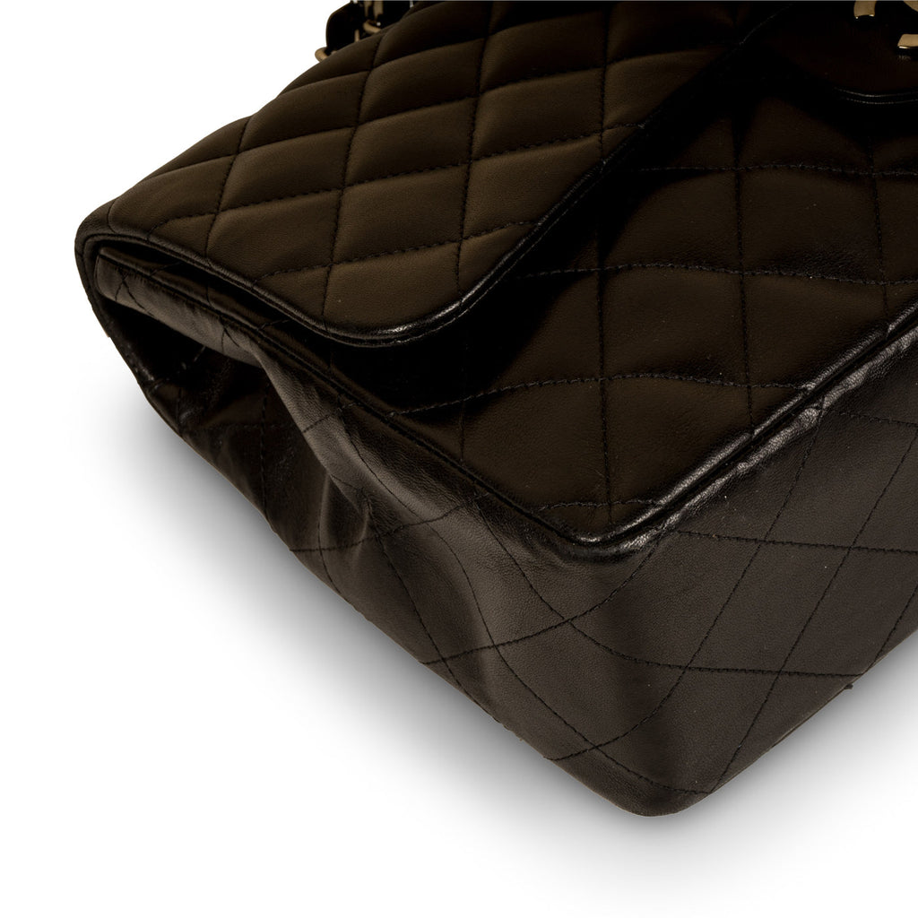 Chanel Classic Flap Bag - Jumbo - Single Flap