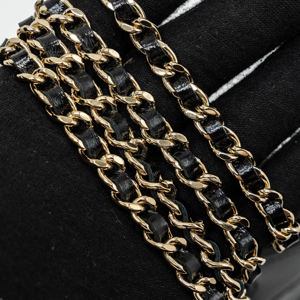 Chanel 24c mini 31 clutch with chain shiny calfskin black L (microchip)