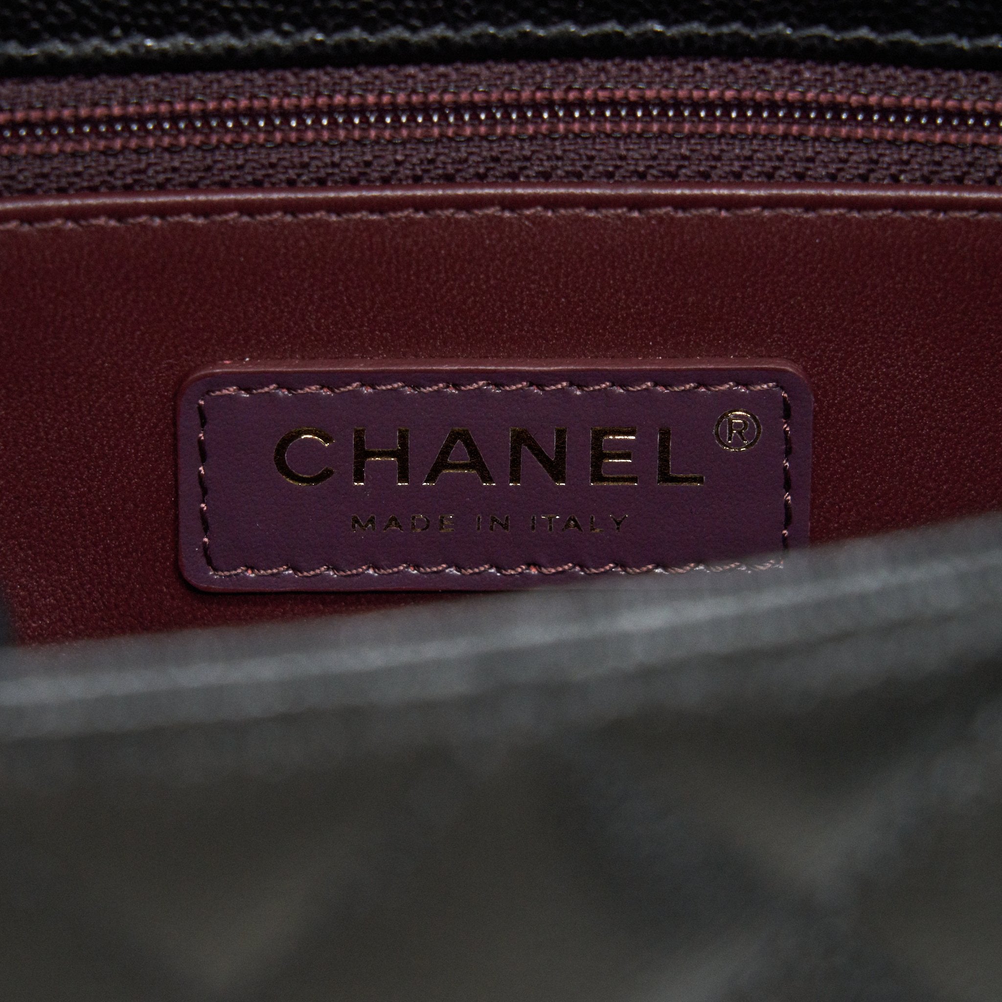 Chanel 21K Small Coco Handle 24cm Caviar Black L