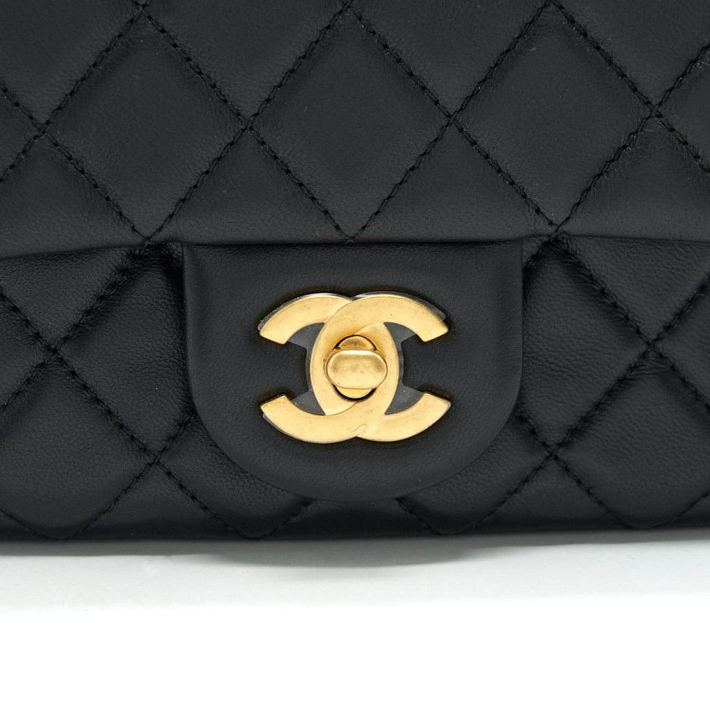 Chanel 21B Pearl Crush Mini Square Flap Bag Black