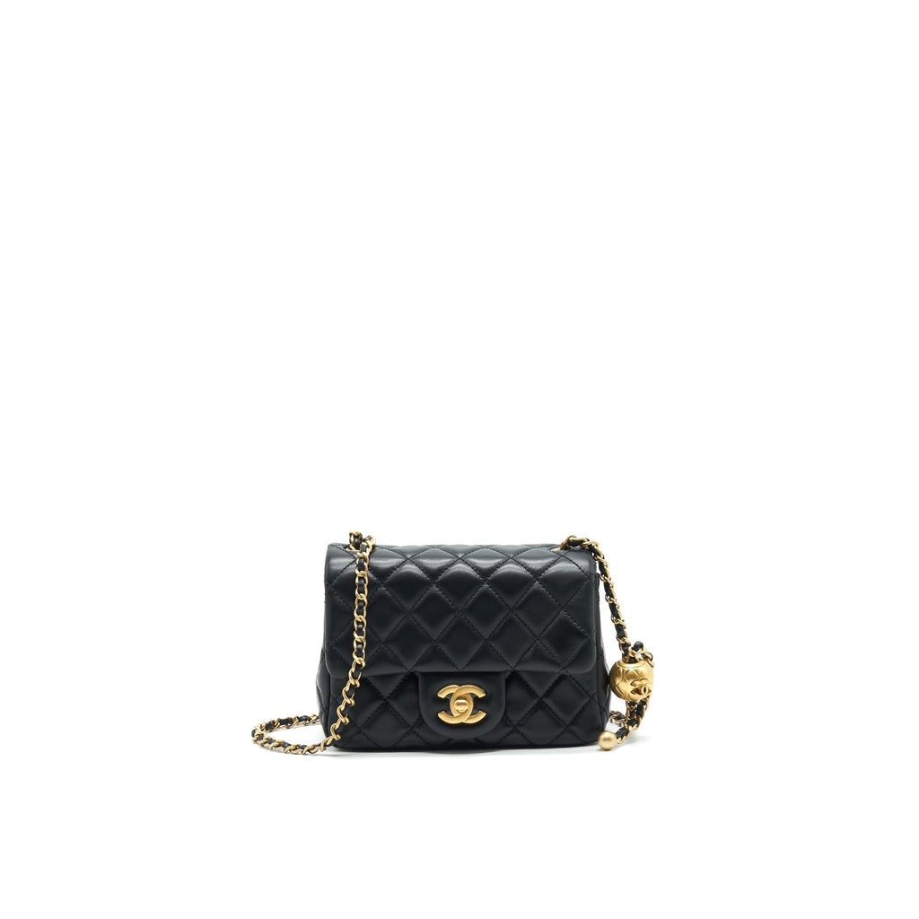 Chanel 21B pearl Crush Mini Square flap Bag Black