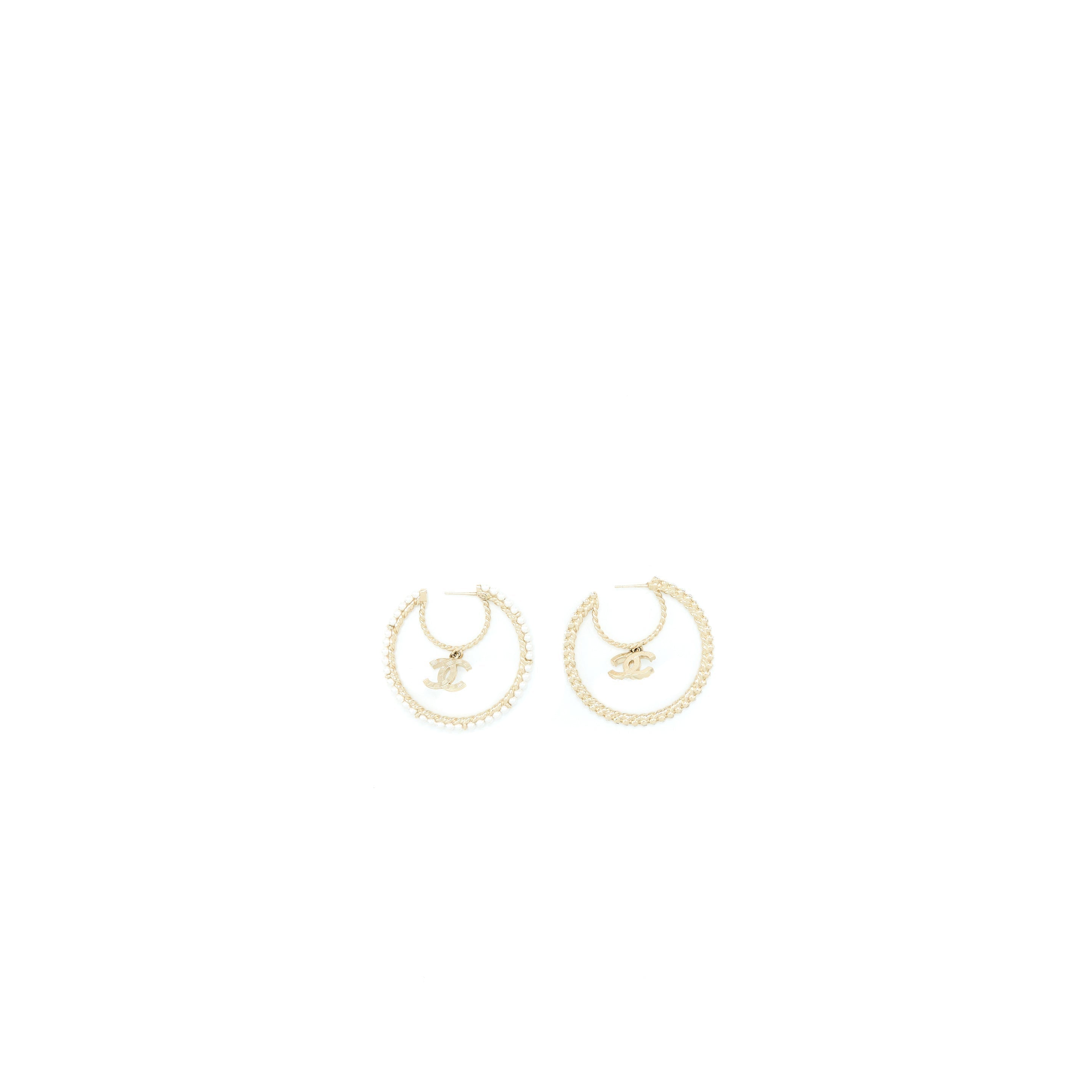 Chanel Giant Pearl Circle Earrings Pearl/Crystal Light Gold Tone