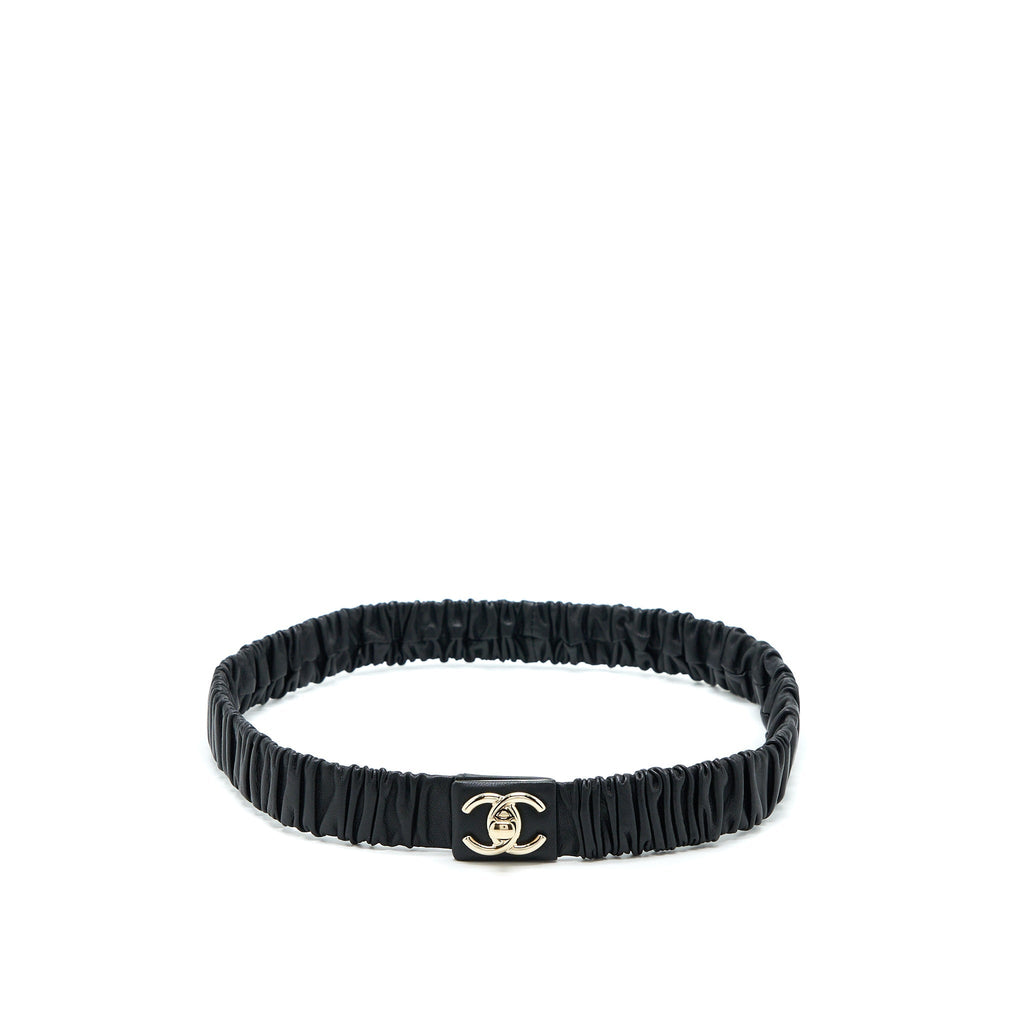 Chanel Size 75 CC Logo Belt Lambskin Black Light Gold Tone