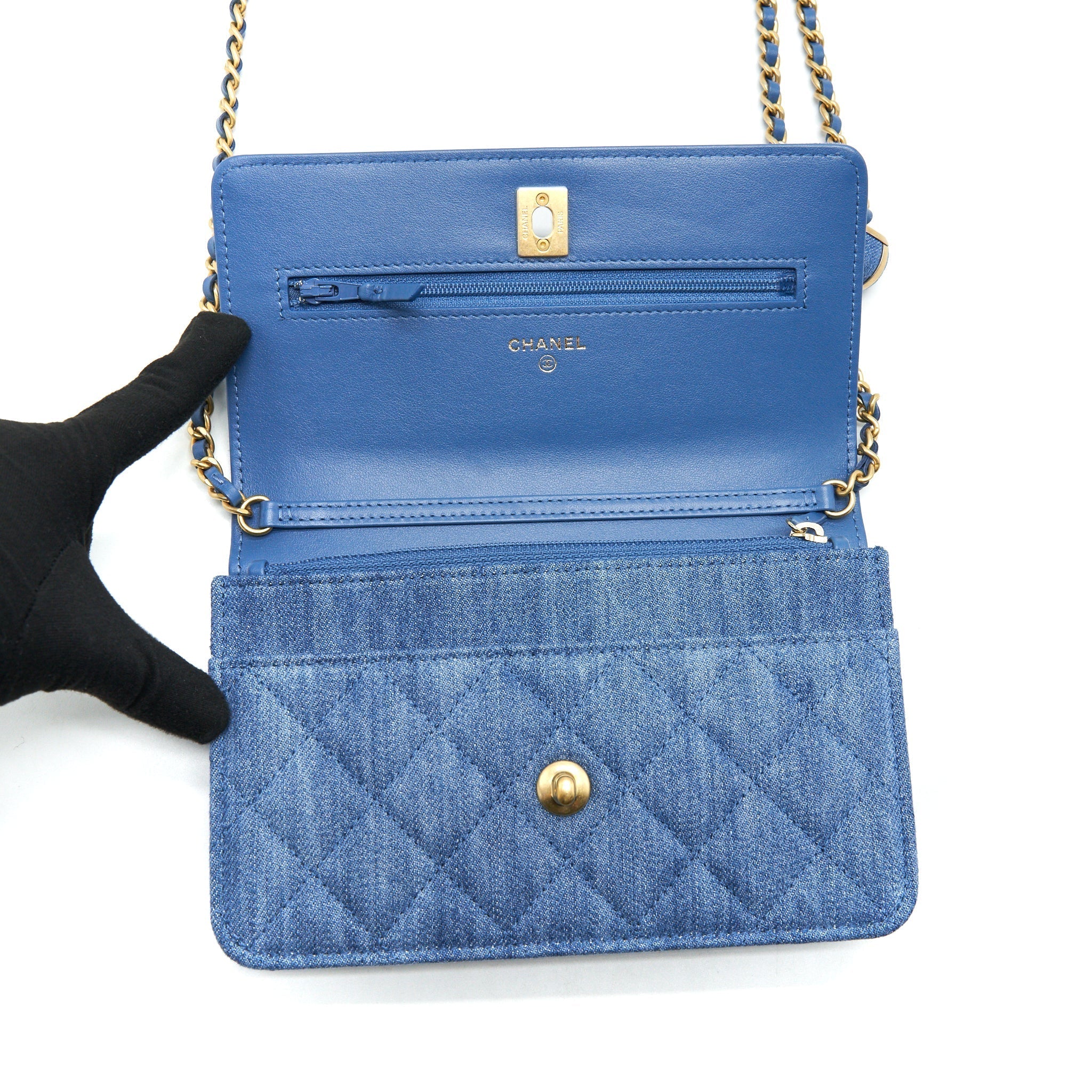 Chanel 22C Pearl Crush  Wallet On Chain Denim