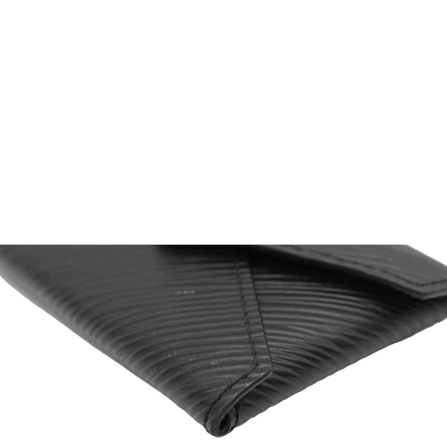 LOUIS VUITTON Kirigami Necklace Epi Leather Clutch Black