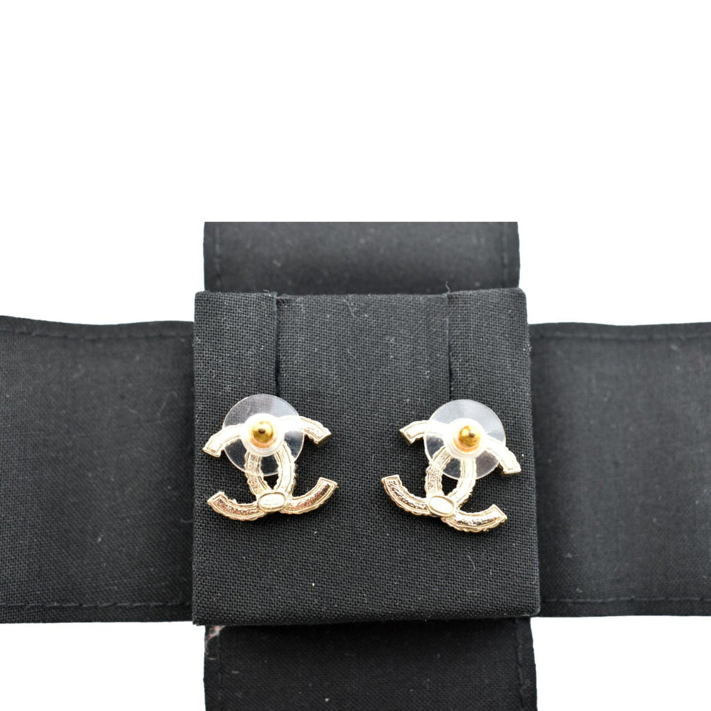 CHANEL CC Over The Rainbow Crystal Earring Gold Multicolor