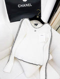 Chanel 22C Ecru & Black Pullover size 38