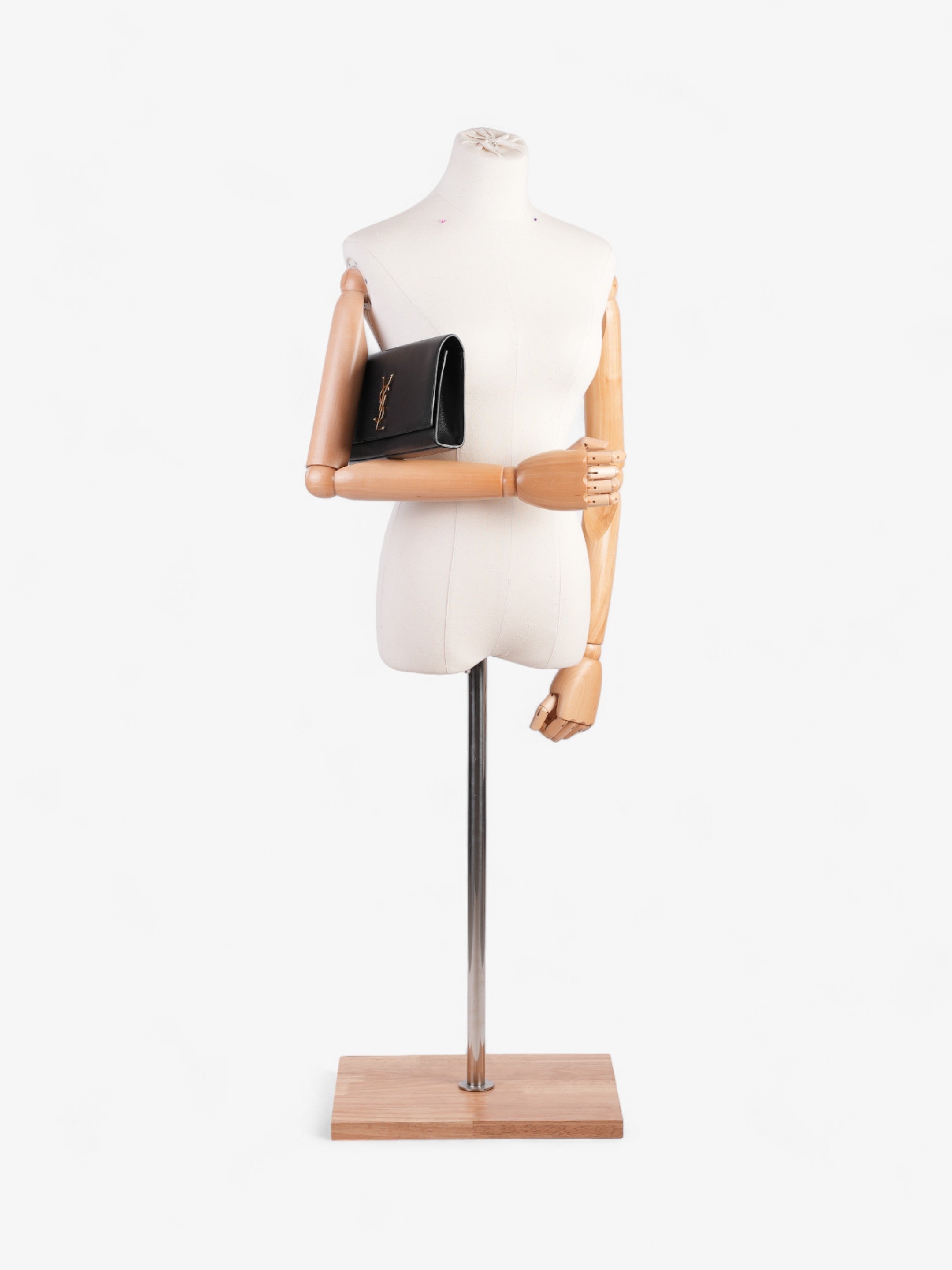 Saint Laurent Cassandre Clutch Black Leather