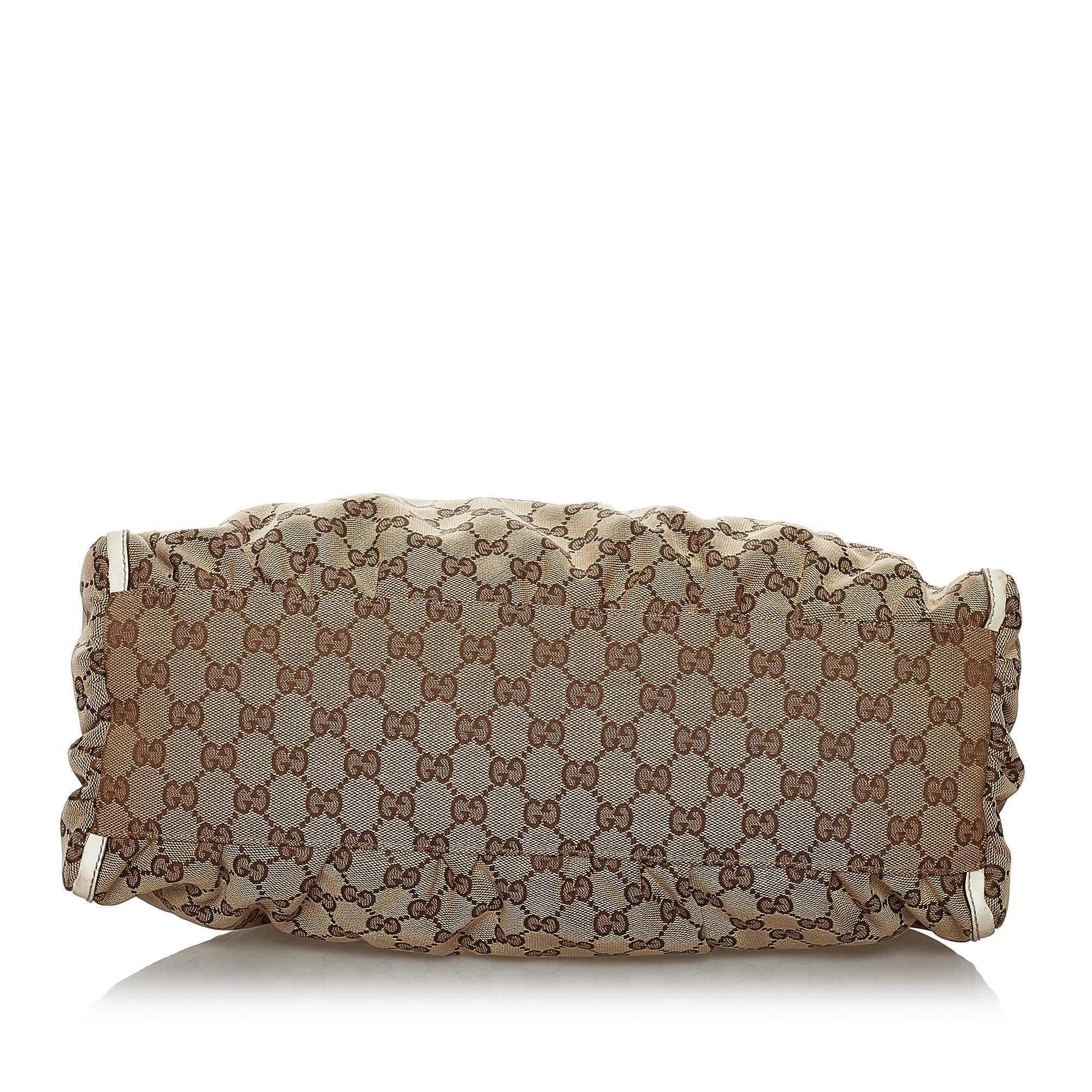 Gucci GG Canvas Abbey D-Ring Shoulder Bag (SHG-30184)
