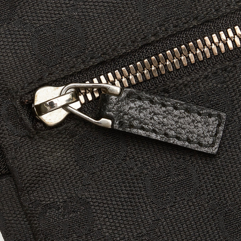 Gucci GG Canvas Belt Bag (SHG-GLFGvx)