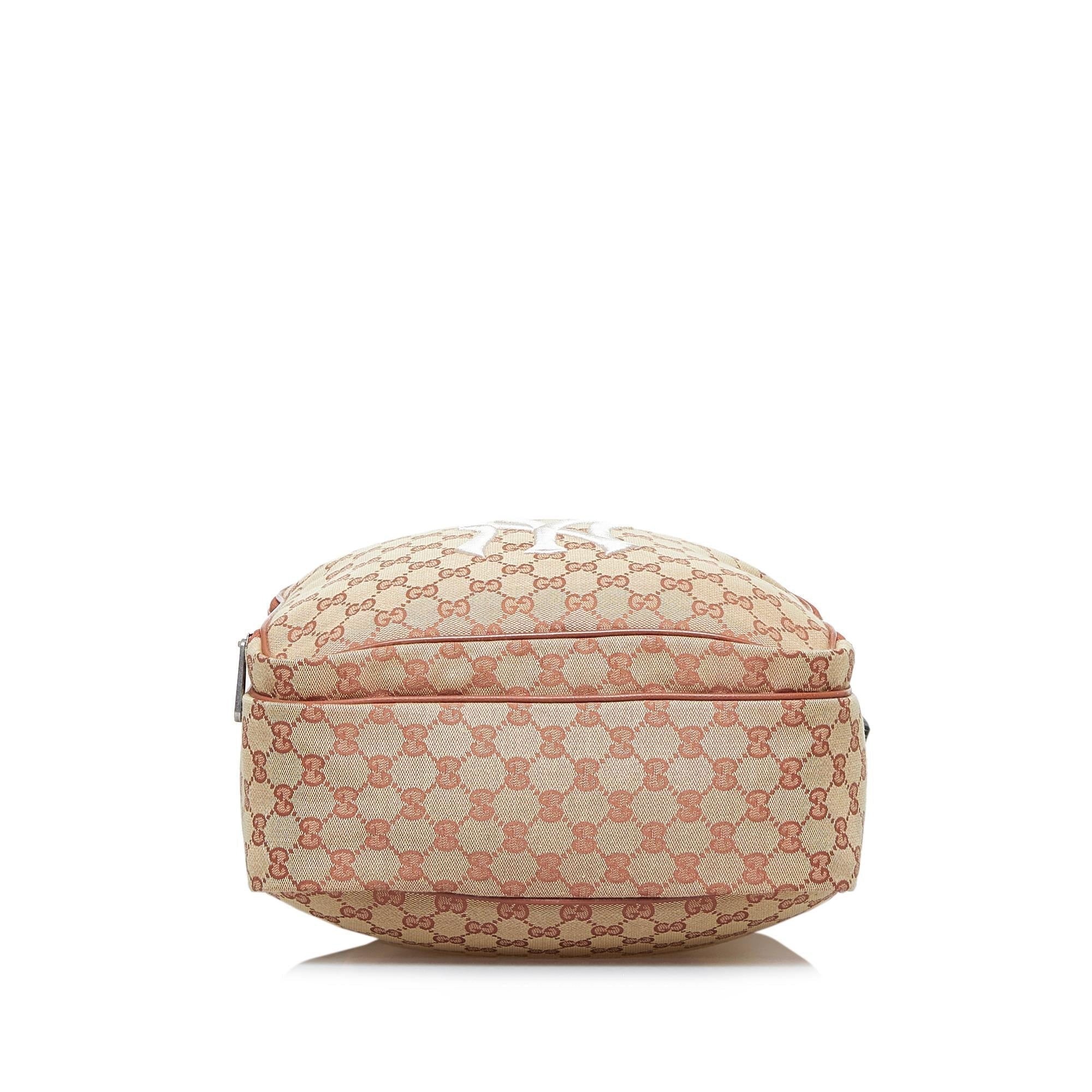 Gucci GG Canvas NY Yankees Backpack (SHG-MYSp7m)