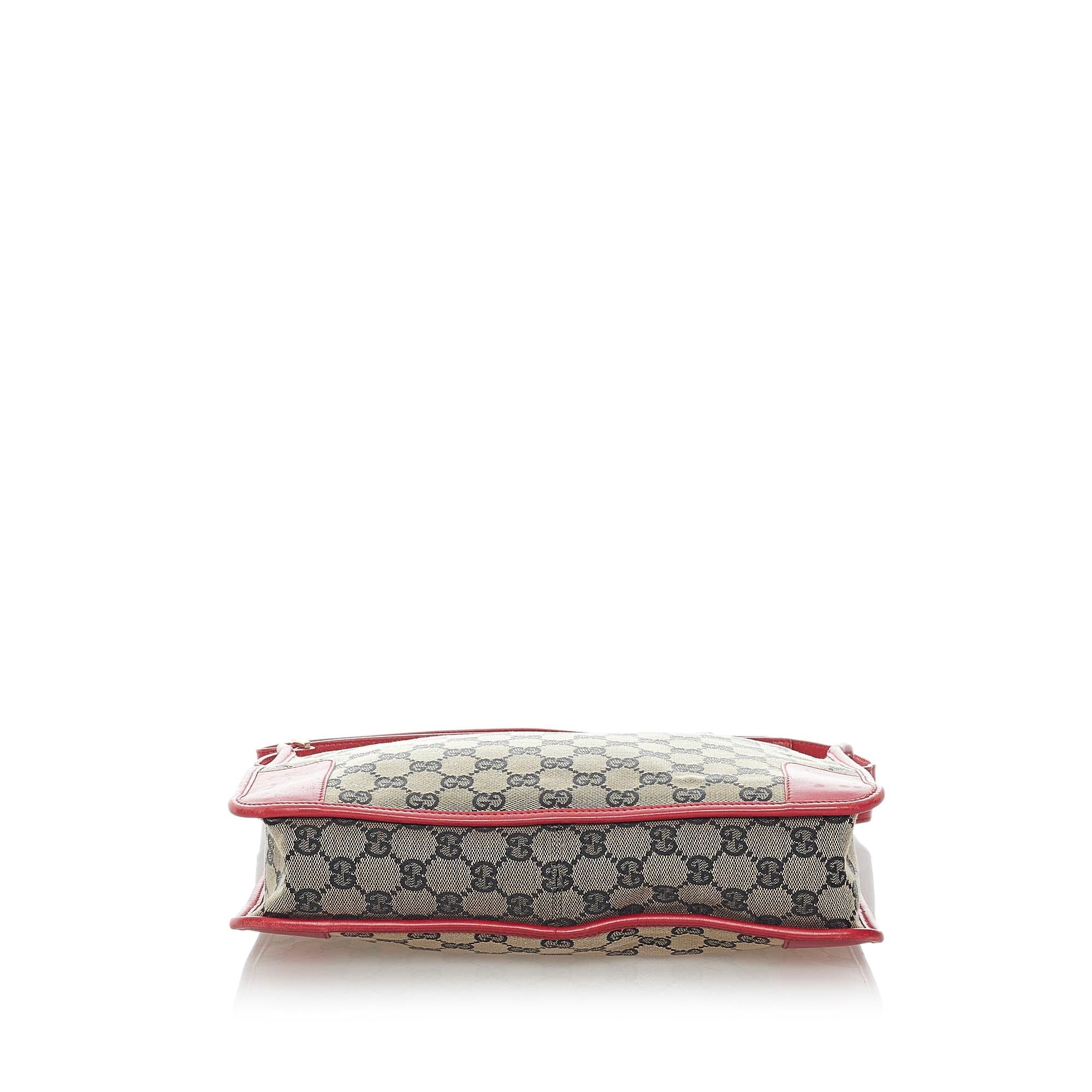 Gucci GG Canvas Shoulder Bag (SHG-32099)