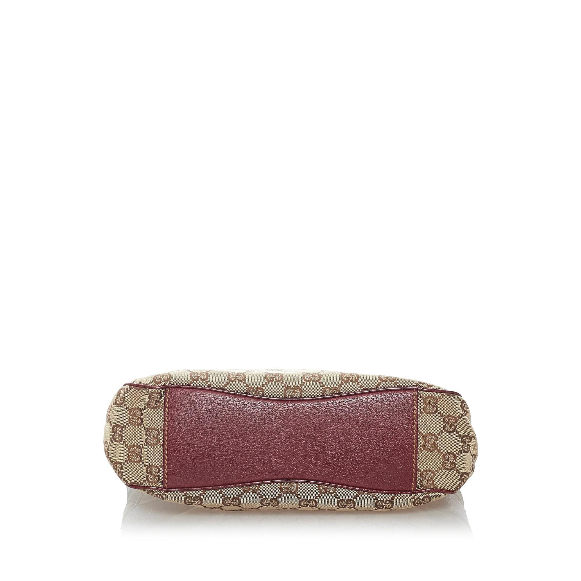 Gucci GG Canvas Shoulder Bag (SHG-32537)