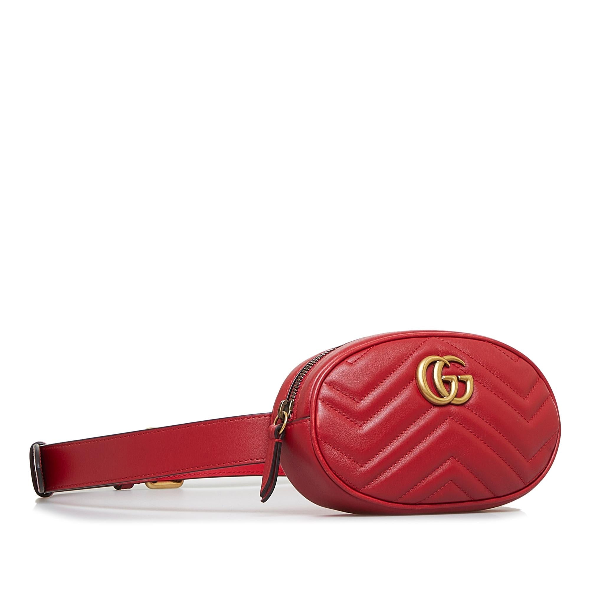 Gucci GG Marmont Matelasse Belt Bag (SHG-rueAua)