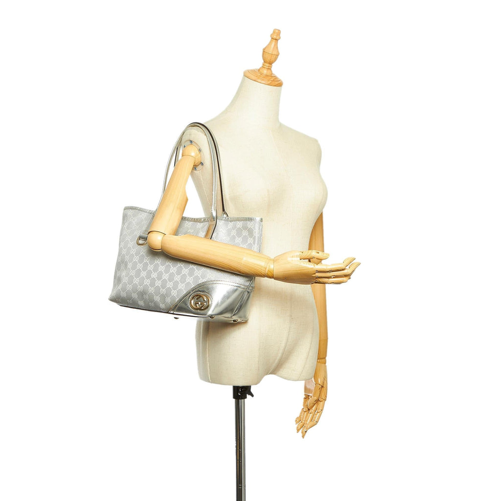 Gucci GG Nylon Tote Bag (SHG-32362)