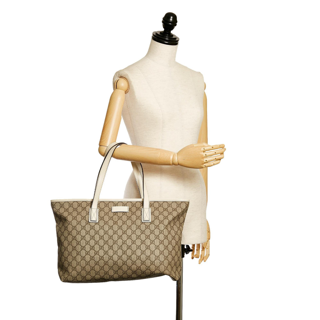 Gucci GG Supreme Tote Bag (SHG-32751)