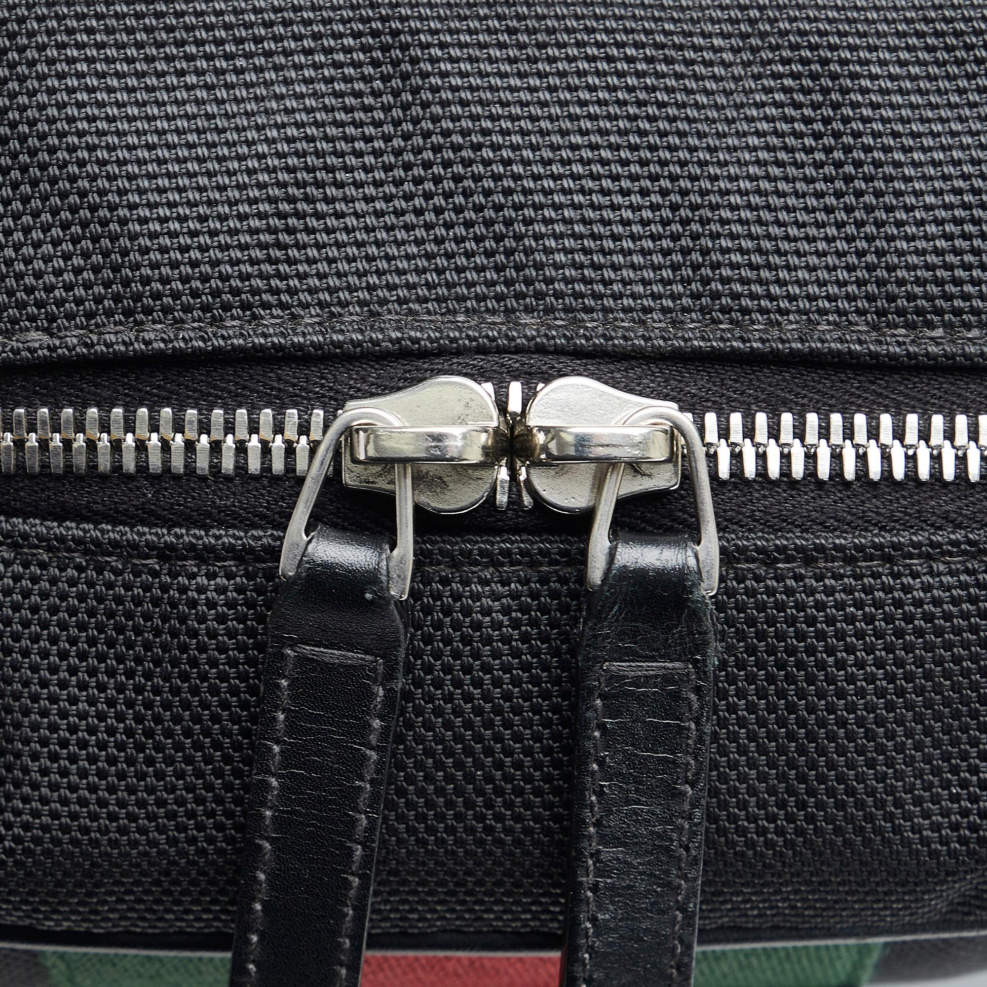 Gucci Techno Web Canvas Clutch (SHG-L5ydsu)