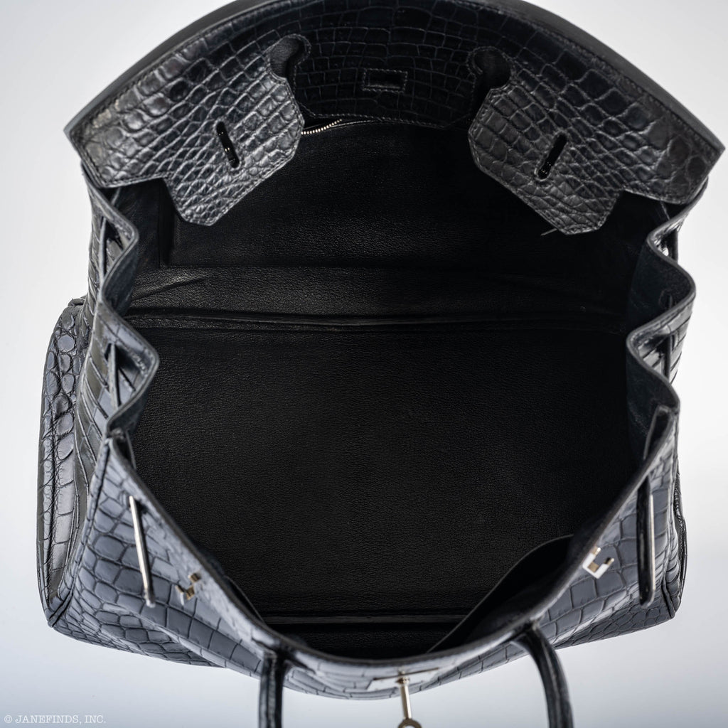 Hermès Birkin 35 Matte Black Nilo Crocodile with Palladium Hardware - 2011, O Square