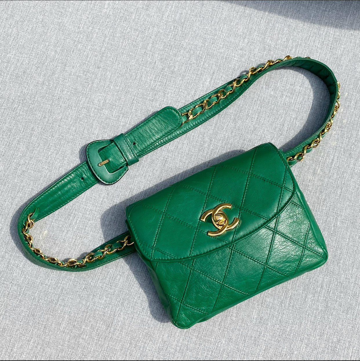 Chanel Vintage Early 1980's Green Belt Waist Bag - 28-30"