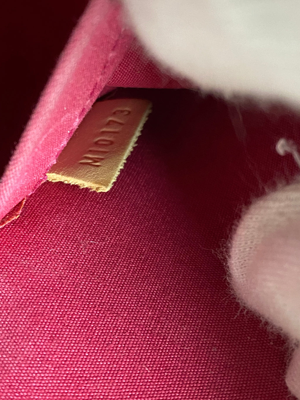 Louis Vuitton Alma BB Vernis Fuchsia Rose Indien Crossbody Bag