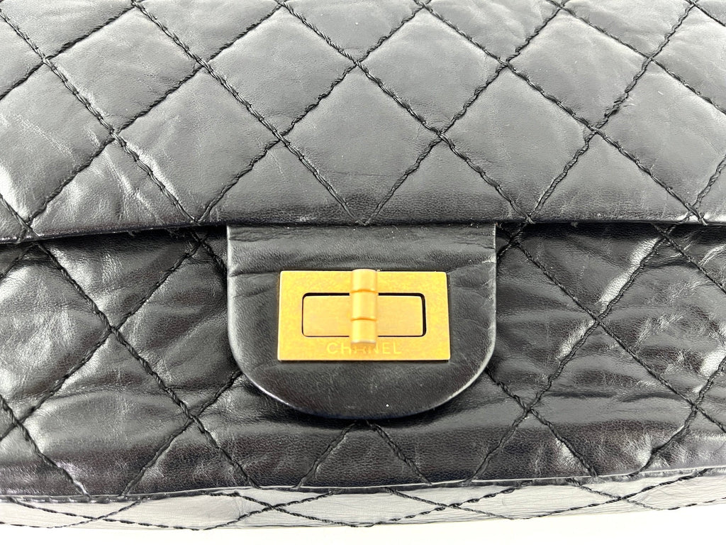CHANEL Black 225 2005 Reissue 2.55 Leather Crossbody Bag