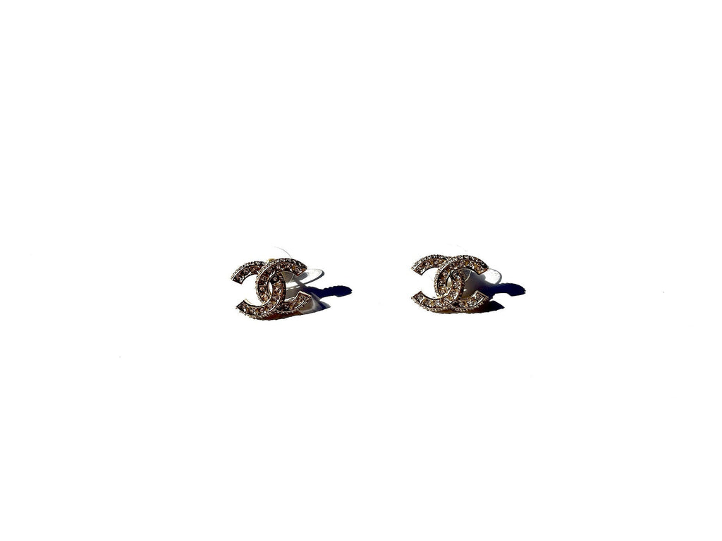 New CHANEL Strass 2023 CC Stud Earrings