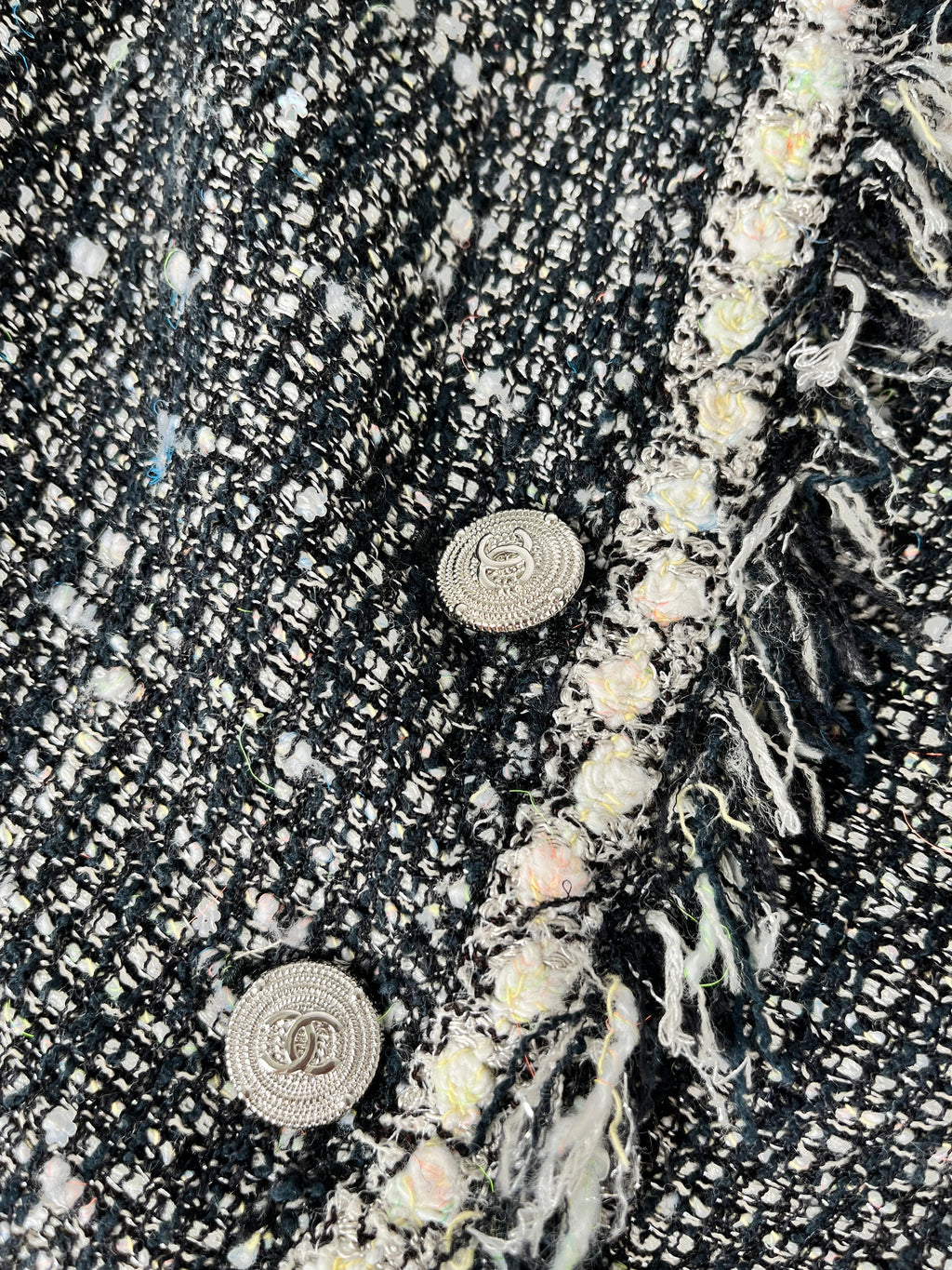 CHANEL Tweed 05A Black White Jacket igan 36 4