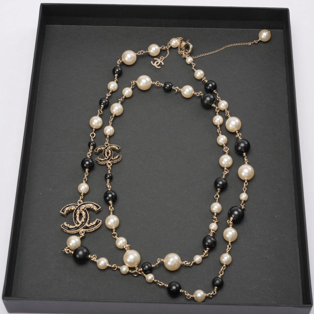 Chanel Pearl / Black Beads CC Baroque Sautoir Necklace
